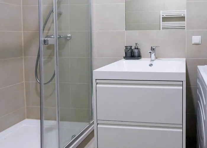 Apartment Sissi 6 *